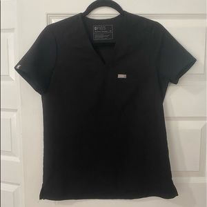Figs Catarina Black scrub top